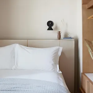 Buckle Street By Locke, Aldgate **** Londen